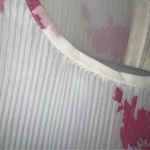 Ganni White and Pink Tiered Dress - Picture 11 of 12